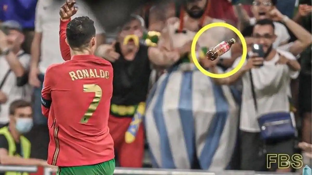 Detik-detik Ketika Cristiano Ronaldo Dilempar Botol Coca-cola Saat Selebrasi, Perseteruan Berlanjut?