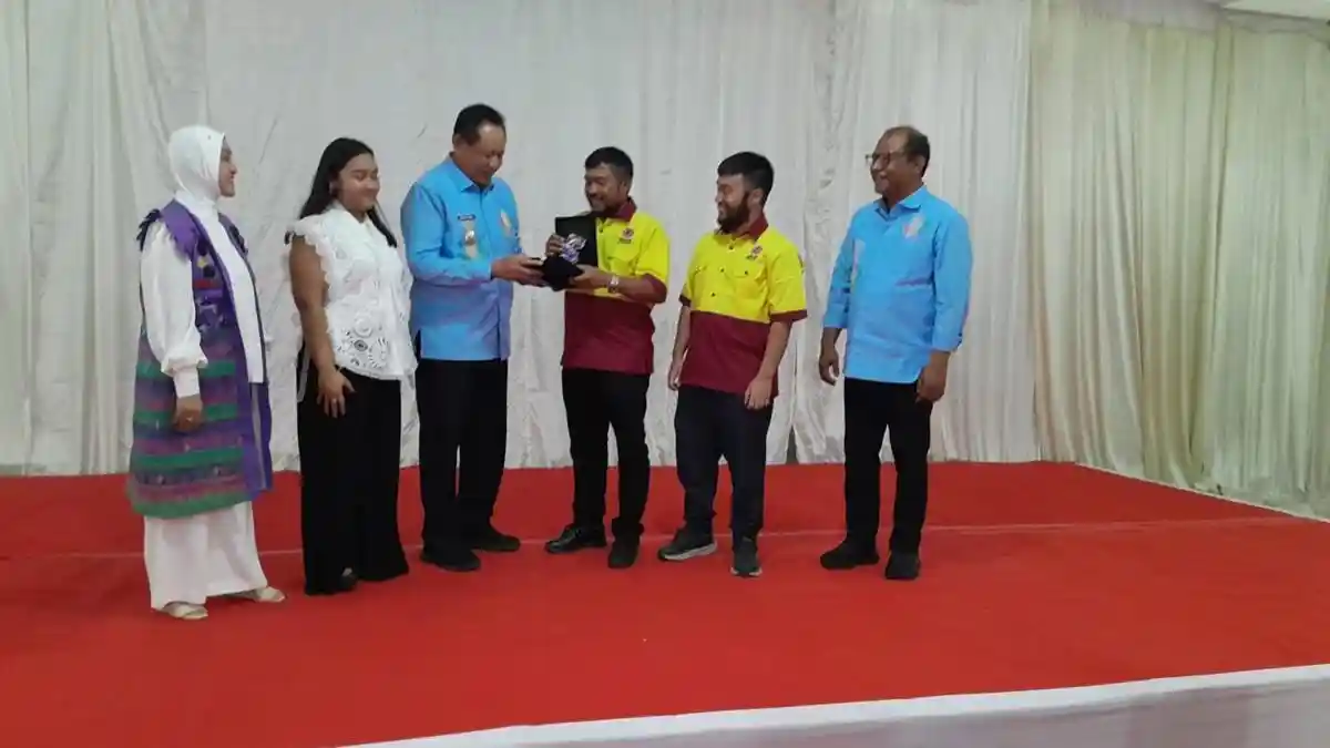 Gubernur Gorontalo Kunjungi Trans Continent: Kami Hadir sebagai Bukti Dukungan - Serambinews.com