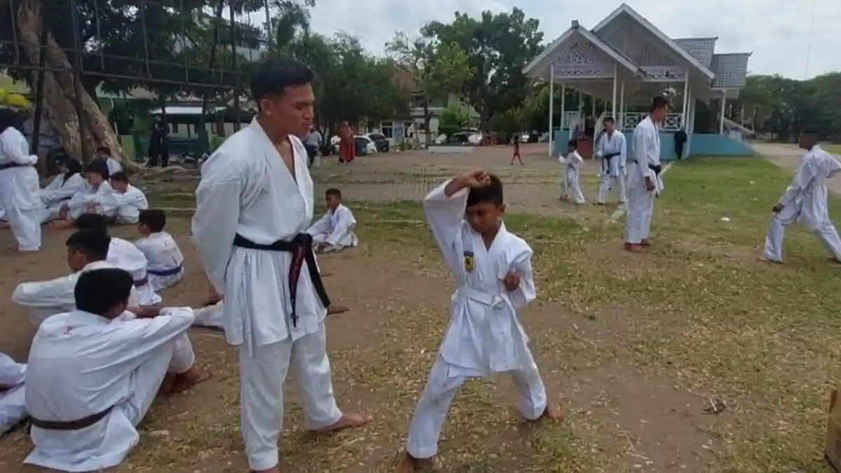 Seratusan Karateka Perguruan KKI Lhokseumawe Ikuti Ujian Kenaikan Tingkat