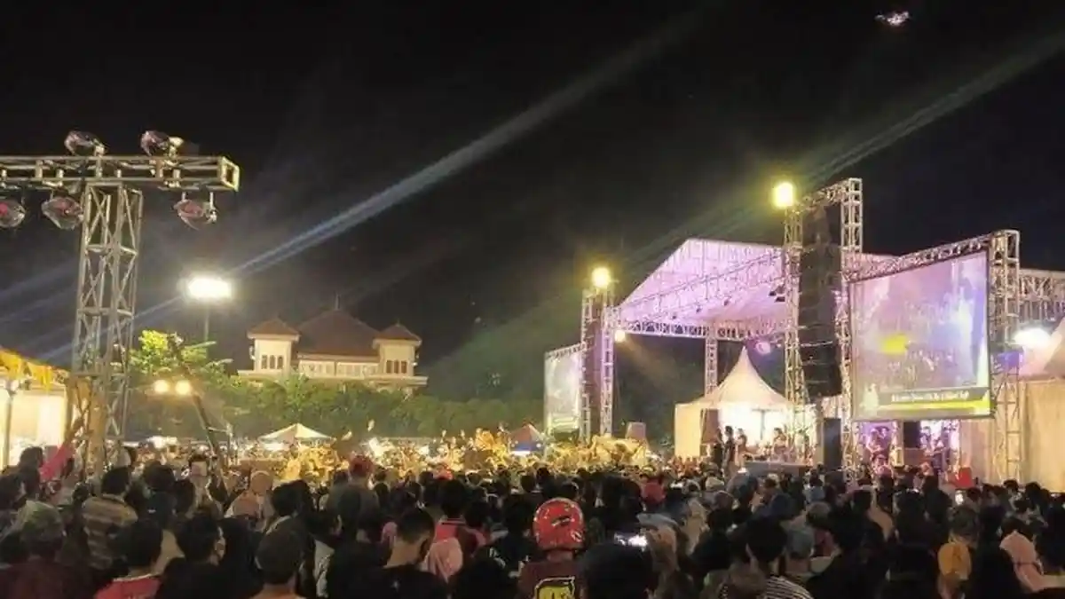 Wakil Ketua DPRD Tegal Gelar Konser Dangdut Meski Tanpa Izin, Polisi Tak Berani Bubarkan