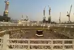 Suasana-Masjidil-Haram-yang-penuh-oleh-jemaah-sedang-melakukan-tawaf.jpg