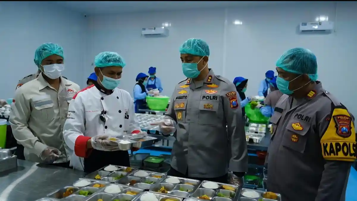 SPPG Polres Kediri Berjalan Efektif, Ribuan Pelajar Terima Makan Bergizi Gratis Setiap Hari