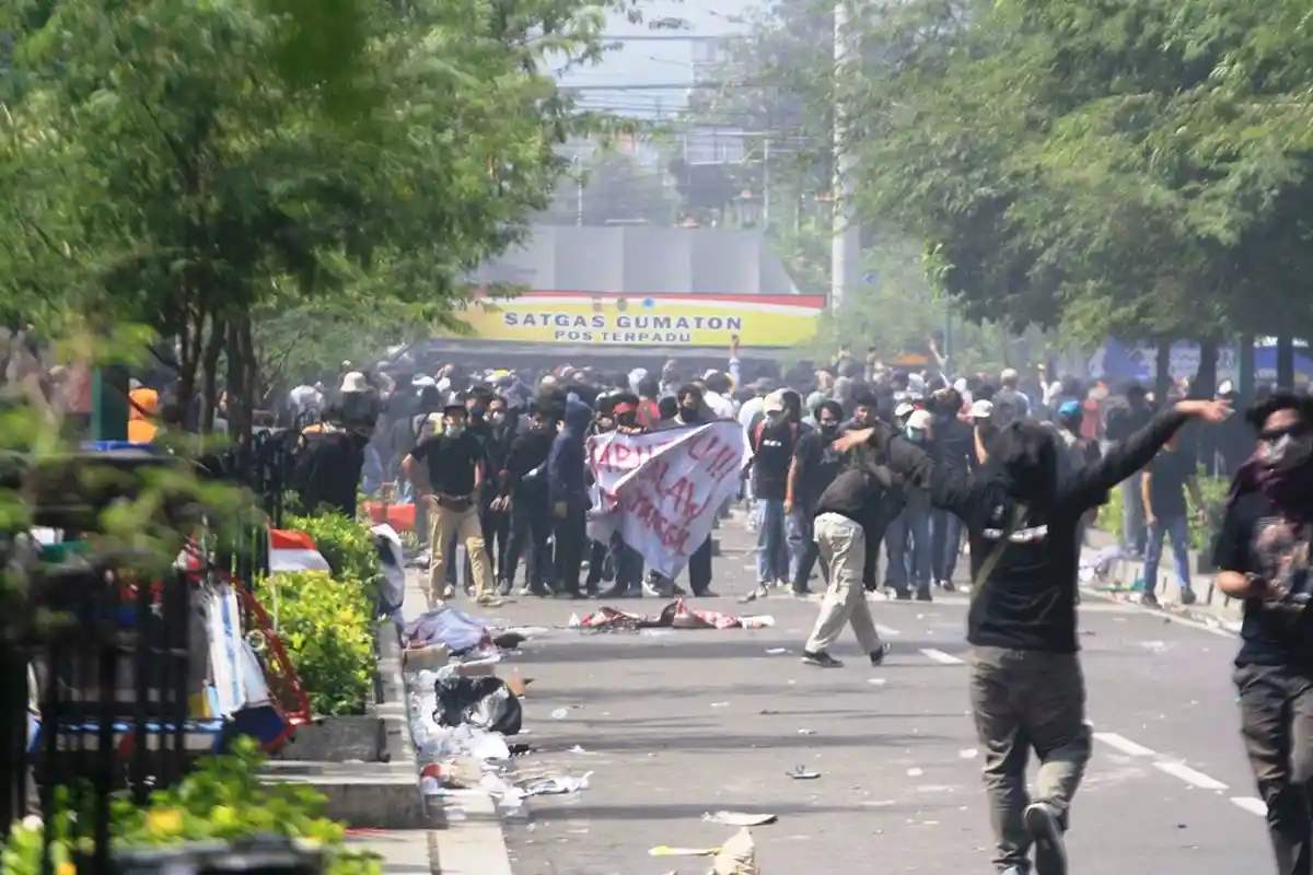 Aksi Massa di Malioboro Berujung Ricuh