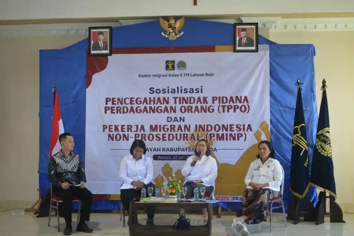 Cegah Pidana Perdagangan Orang dan PMI non-Prosedural, Imigrasi Labuan Bajo Sosialisasi di Ngada