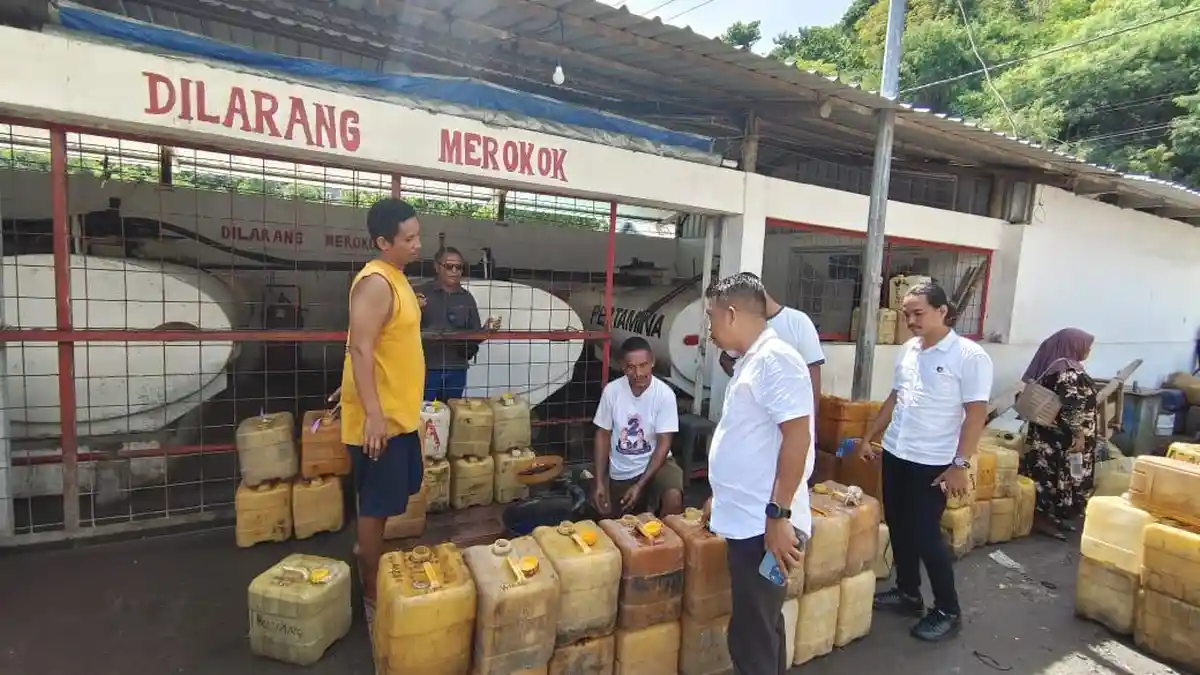 Polisi Temukan Dugaan Penyalahgunaan BBM Bersubsidi di SPBUN Labuan Bajo