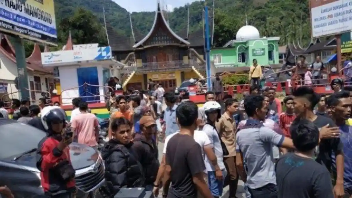 Ambil Mobil dari Penunggak Cicilan, Seorang Debt Collector Tewas Dikeroyok Warga