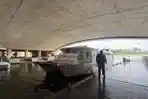 WISATA-AIR-Kapal-Cruise-Tasik-Putrajaya-bersandar.jpg