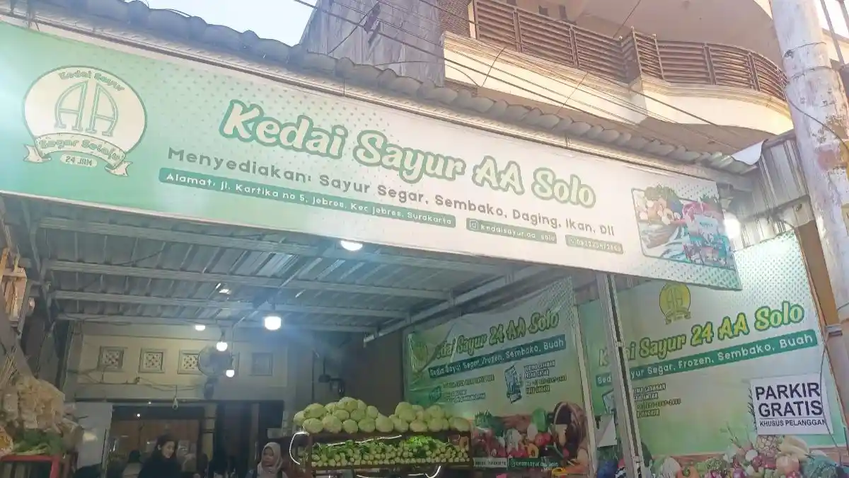 Kedai Sayur AA 4: Superindo-nya Mahasiswa UNS Buka 24 Jam Nonstop