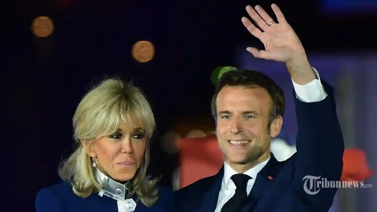 Beda Usia 25 Tahun, Begini Kisah Cinta Emmanuel dan Brigitte Macron, Pilu Sempat Diejek Tante Girang
