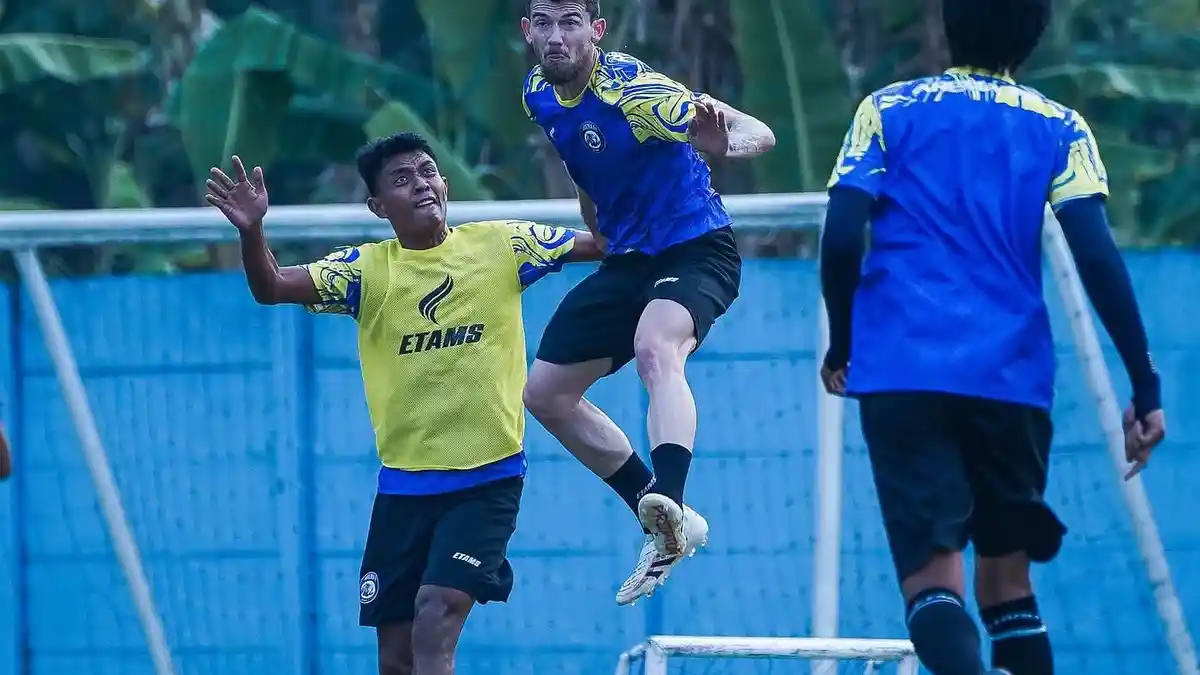 Bocoran Skuad Arema FC, Semakin Padat, Pemain Baru Berdatangan, Persaingan Kian Ketat