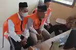 Tiga-terdakwa-begal-saat-menjalani-sidang-tuntutan-secara-virtual.jpg