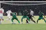 jateng/Marselino-Ferdinan-menendang-bola-ke-gawang-Timnas-Arab-Saudi.jpg