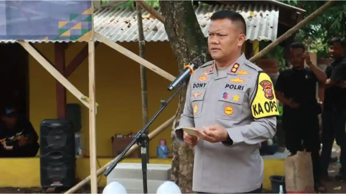 Polres Subang Peduli Kemanusiaan, Rehab Total Rutilahu Emak Amah Warga Pabuaran