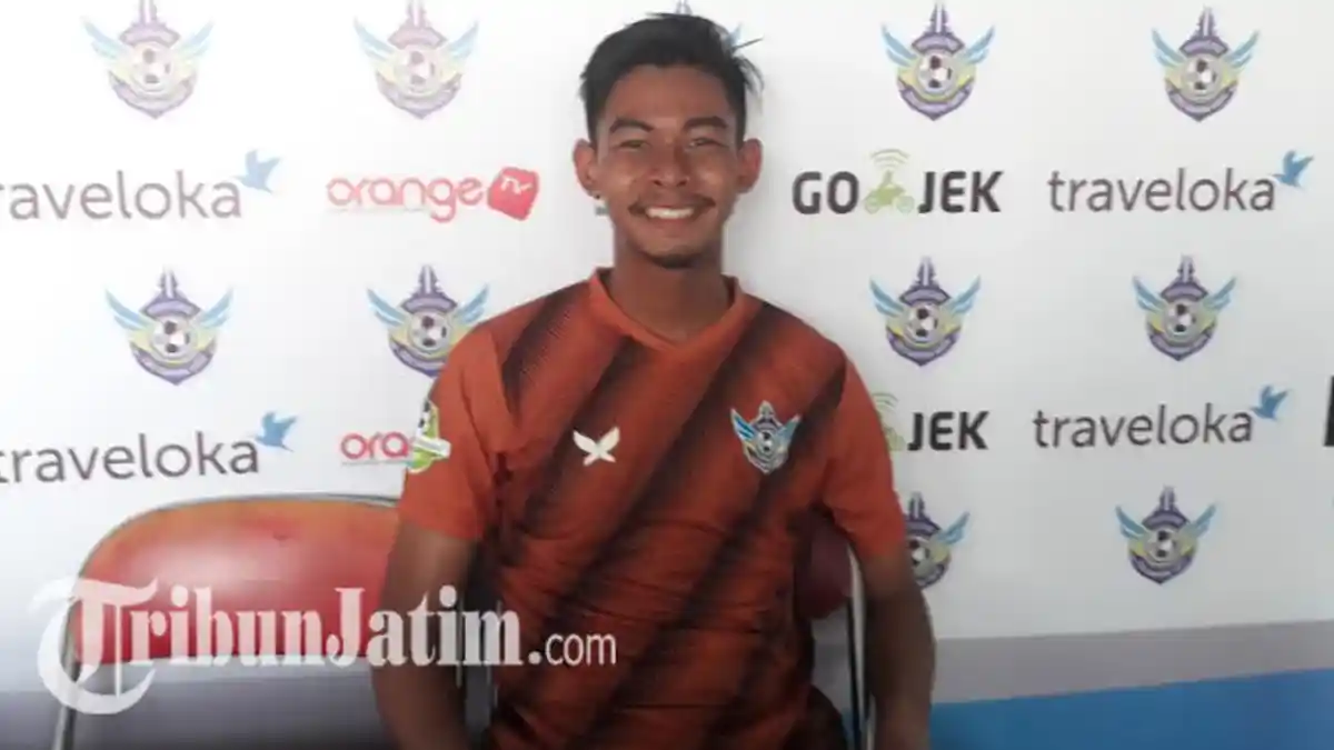 Dikabarkan Bakal Hengkang dari Persegres, Satria Tama Tak Mau Bocorkan Klub Musim Depannya