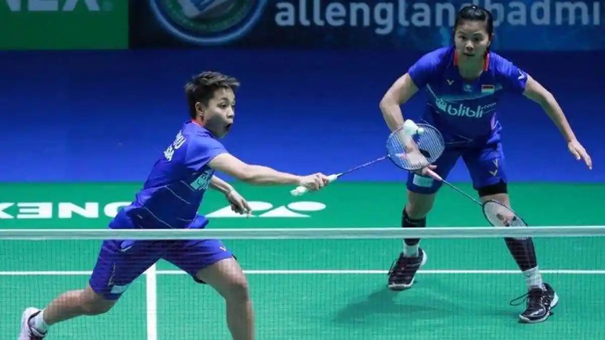 Menang Diset Pertama Namun karena Cedera, Greysia dan Apriyani Terpaksa Mundur dari All England 2022