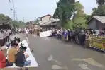 DEMO-Ratusan-masyarakat-yang-mengatasnamakan-Aliansi.jpg