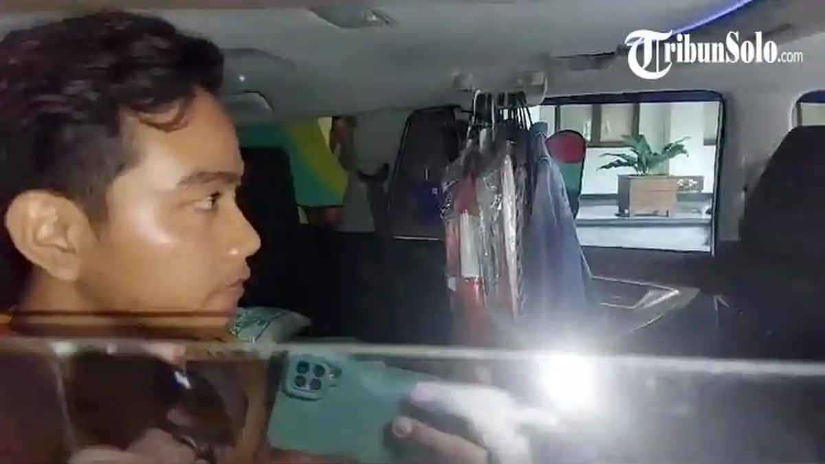 Gibran Tak Bocorkan Lokasi Pertemuan dengan Prabowo yang Akan Bahas Makan Siang Gratis