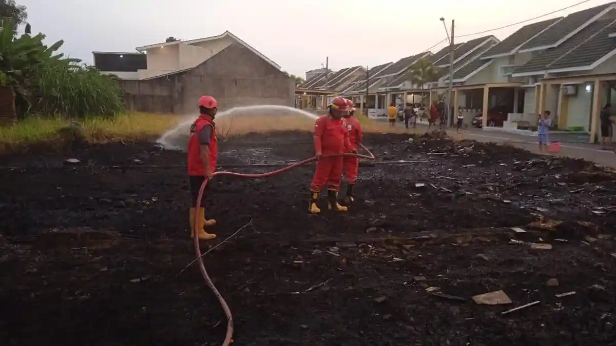 Gegara Bocah Mainan Korek Api, Lahan Seluas 150 Meter Persegi di Cilacap Hangus Terbakar