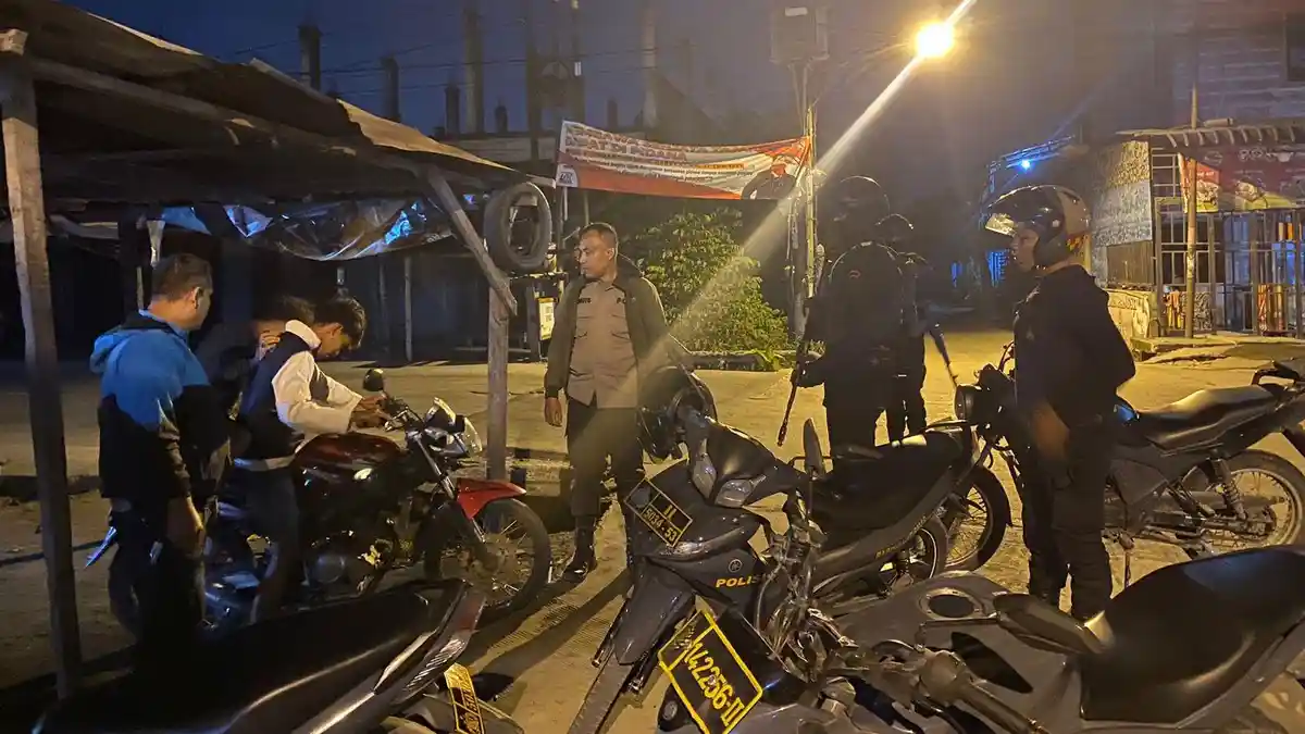 Polres Pelabuhan Belawan Tempatkan Personel Gabungan di Lokasi Strategis Medan Deli Selama Pilkada