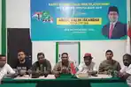 20231118_Ketua-DPW-PKB-Provinsi-Papua-Barat-Daya-Abdullah-Gazam-bersama-pengurusnya.jpg