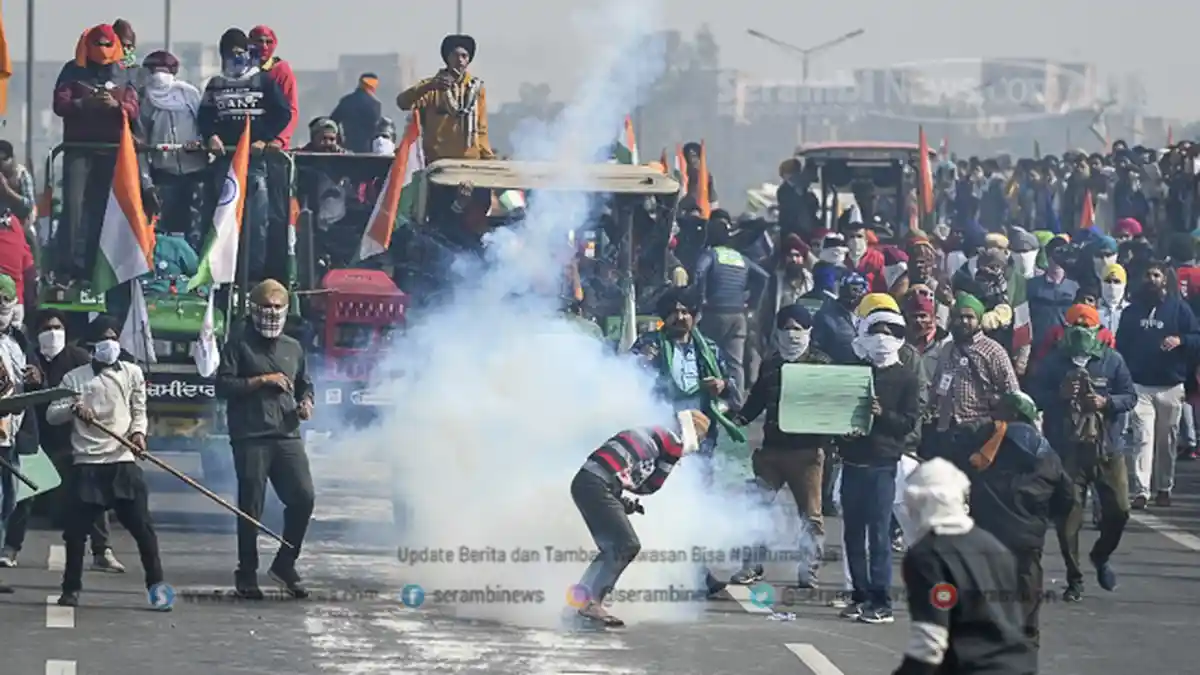 FOTO -  Ribuan Petani India Gelar Demonstrasi Pada Peringatan Hari Republik - petani-india-9.jpg