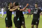 Persib Bandung Bungkam PSBS Biak 4 -1 