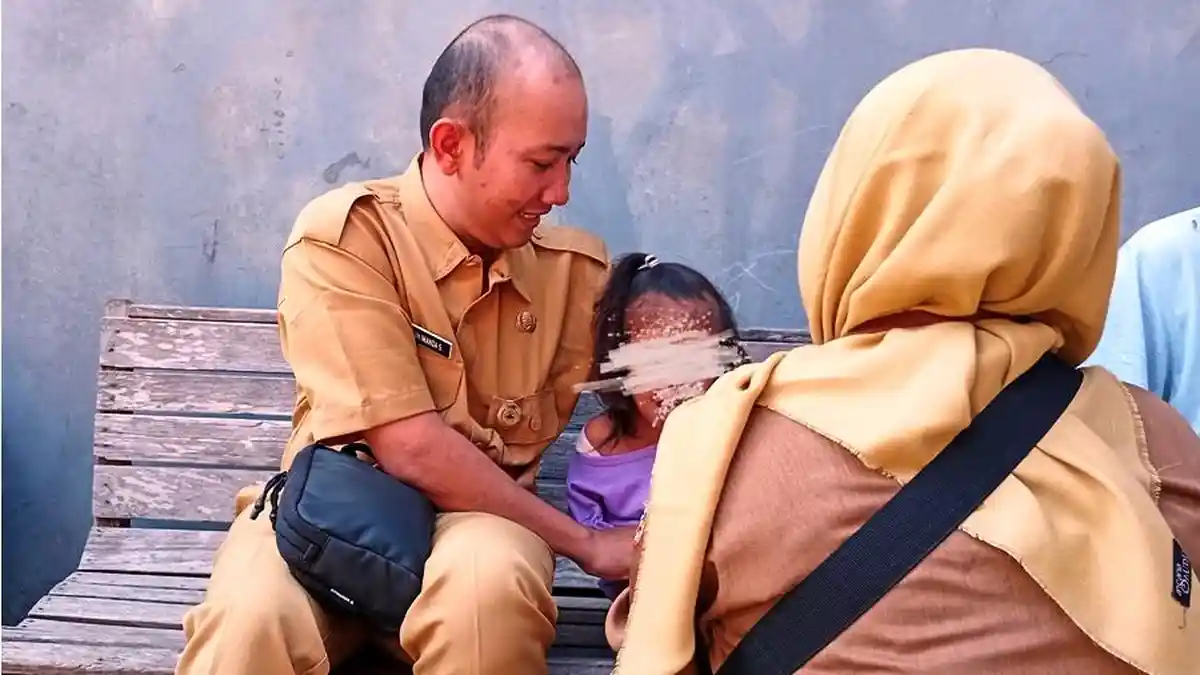 Kisah Ari Wadul ke Bupati Kudus, Berjuang Agar Aryani Marwa Peroleh Pendidikan Layak