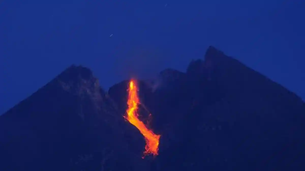 Intrusi dan Ekstrusi Magma , Materi Belajar Geografi Kelas 10