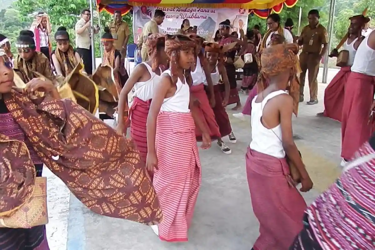 Festival Tana Ai Pesona Waiblama, Ruang Merawat Kearifan Lokal dan Promosi Wisata Kabupaten Sikka
