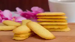 Kue-Lidah-Kucing.jpg