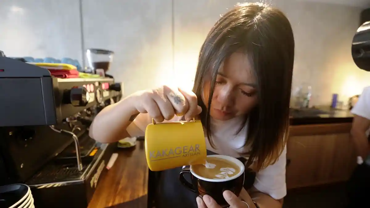 Ray Coffee, Tak Hanya Sekedar Tempat Ngopi