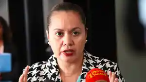 Elia-dos-Reis-Amaral_04.jpg