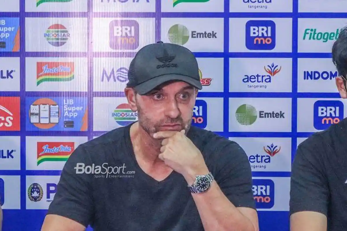 Merasa Gagal, Persija Malu Ditahan Imbang 10 Pemain Persis Solo, Thomas Doll: Mengecewakan