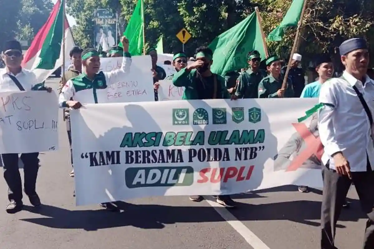 4 Tuntutan Warga NWDI dalam Kasus Dugaan Penghinaan TGB yang Menyeret Politisi PKS