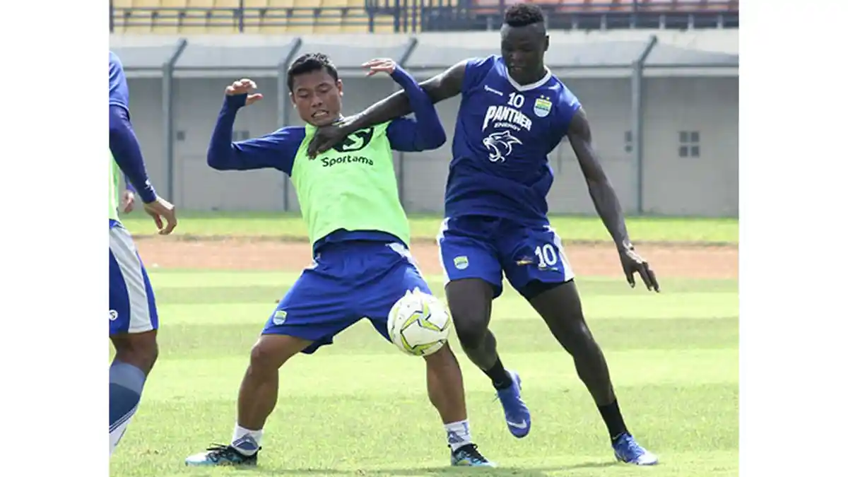 Pemain Persib Bandung Didekati Borneo FC, 'Anak Kesayangan' Mario Gomez