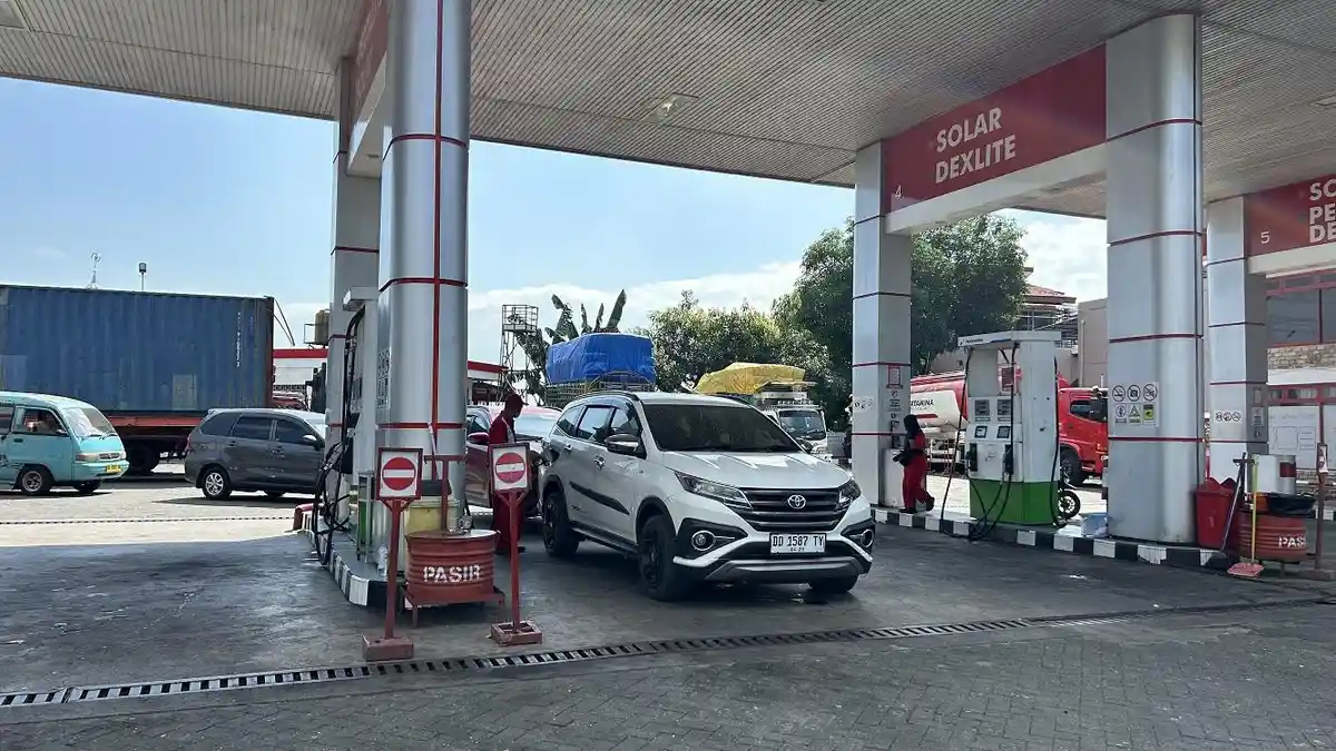 Harga Pertamax Tembus Rp16.650, Warga Maros Menyerah dan Beralih ke Pertalite
