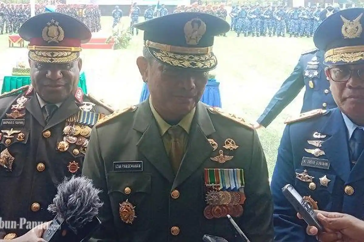 Siap Bantu Buru KKB Papua, Inilah Profil dan Biodata Mayjen TNI Izak Pangemanan Pangdam Cenderawasih