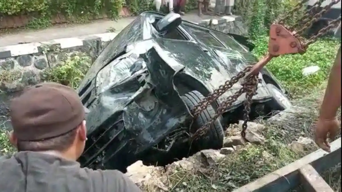 Kecelakaan Beruntun di Juwana Pati, Pengendara Motor Tewas