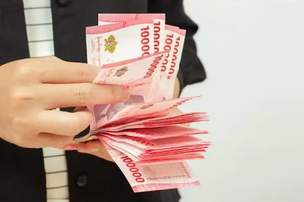 Ramalan Zodiak Keuangan Rabu, 3 Januari 2024: Leo Hadapi Banyak Pengeluaran