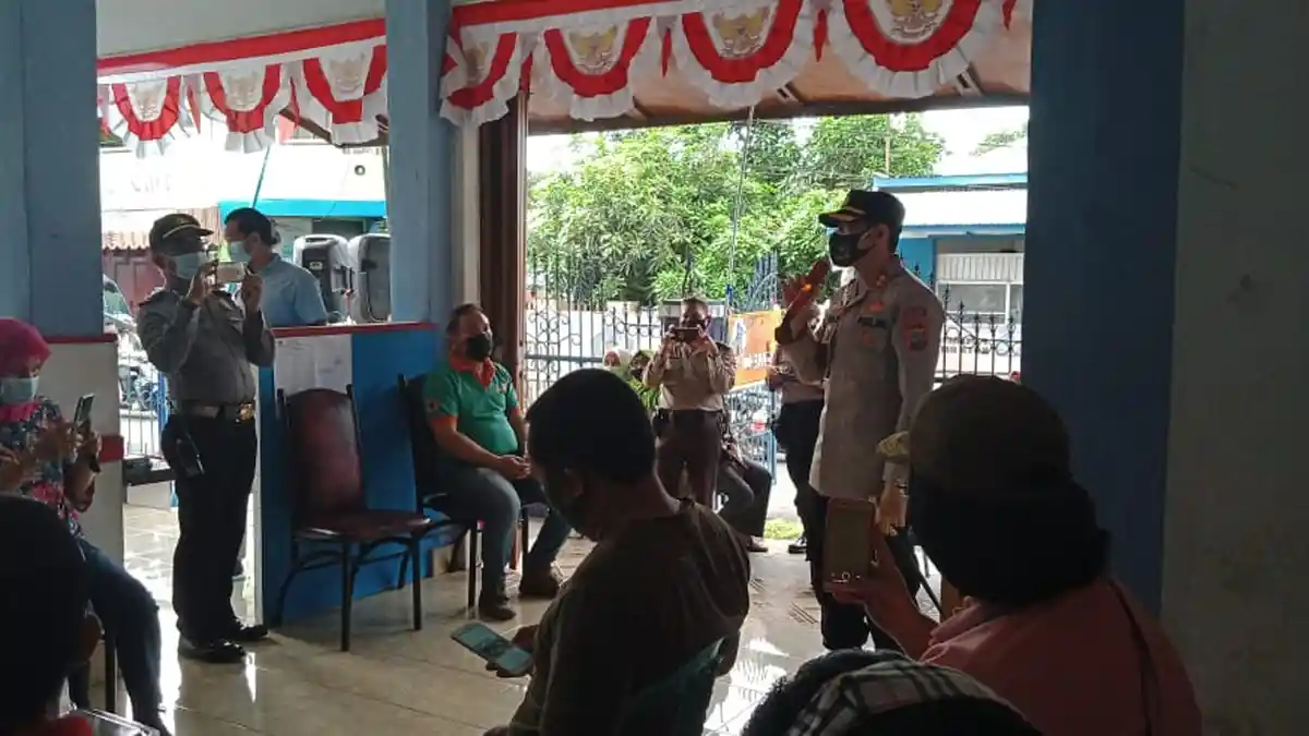 Posko Kelurahan Tangguh Instruksi Kemendageri dan Kapolri - lauching-posko-kelurahan-tangguh-di-kelurahan-girian-bawah54.jpg