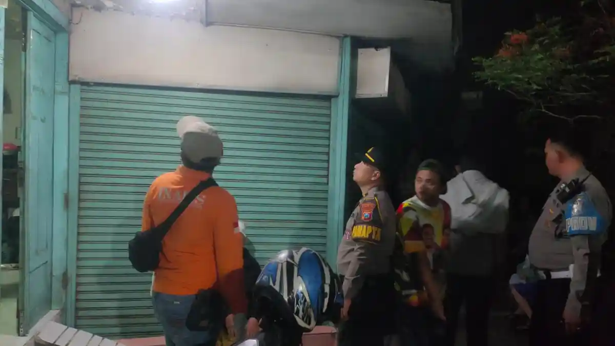 BREAKING NEWS: Rumah Juragan Emas di Wonokromo Surabaya Dirampok, 3 Lansia Luka dan Dirawat