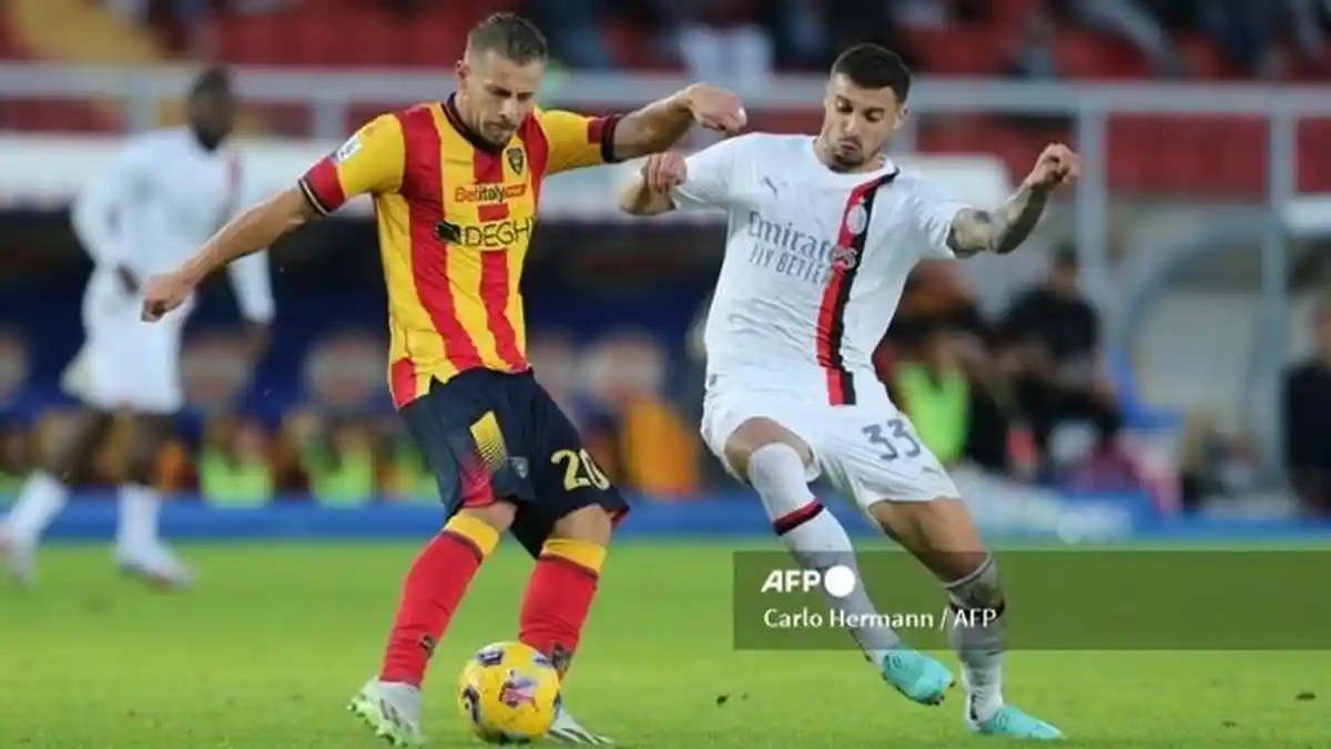 Update Transfer AC Milan: Rade Krunic Menuju Fenerbahce dengan Mahar €5 Juta