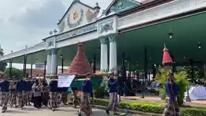 Paguyuban-Lurah-Pamong-dan-Staf-Pamong-Kalurahan-Bantul-mikul-gunungan-bawang-merah.jpg