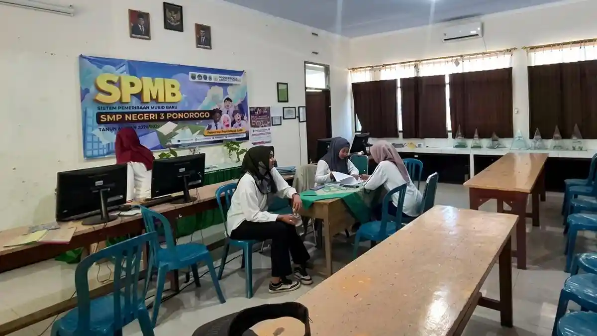 24 SMP Negeri di Ponorogo Belum Memenuhi Kuota SPMB 2026: Sekolah Pinggiran Sepi Peminat - Surya.co.id
