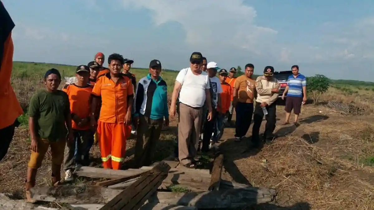 Bupati Ansharuddin Apresiasi Anggota yang Padamkan Kebakaran Lahan Gambut di Mantimin