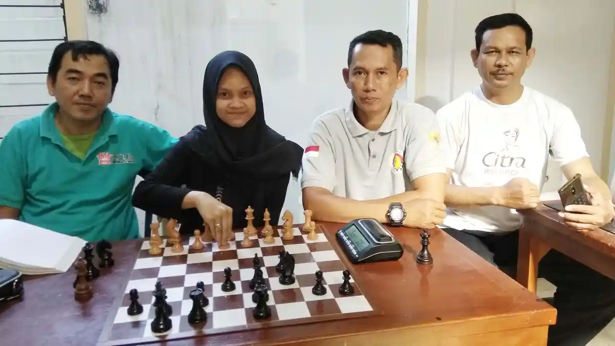 Dua Pelajar Bandar Lampung Wakili Lampung di Kejuaraan Catur Internasional