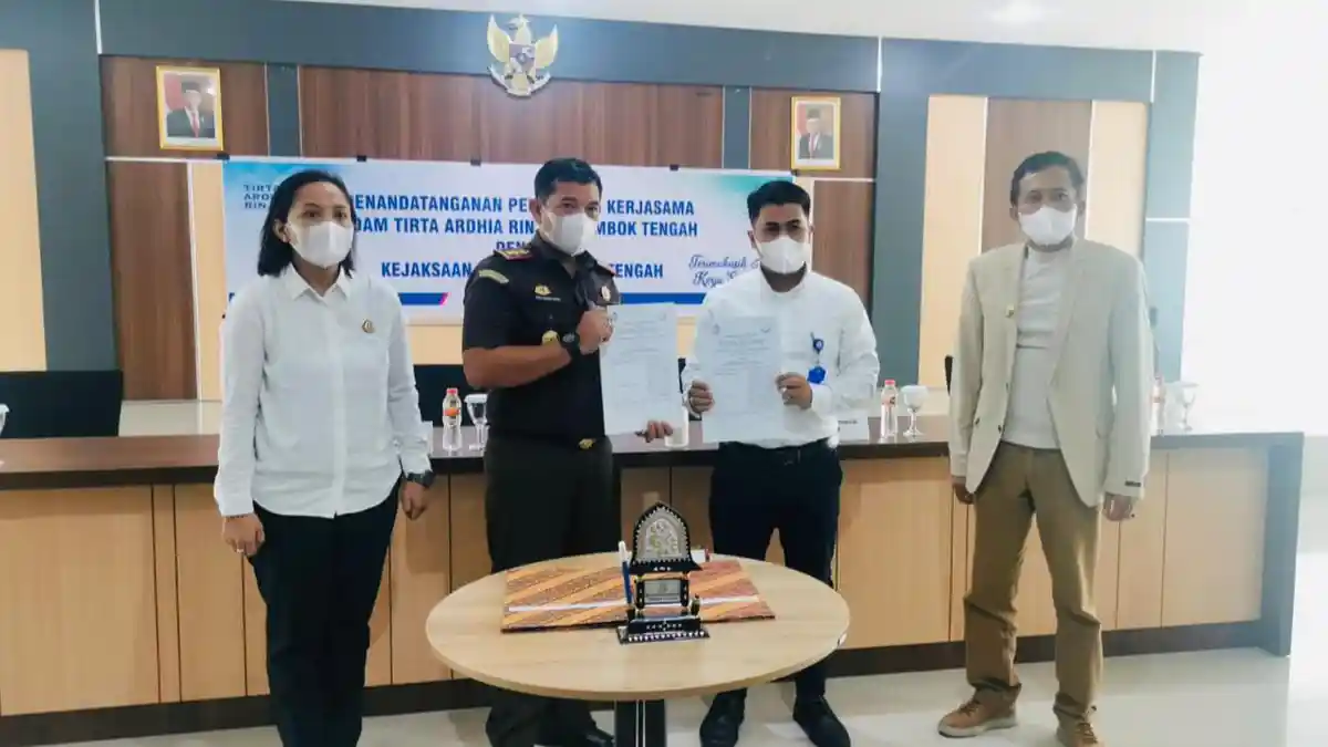 PDAM Loteng Jalin Kerjasama dengan Kejari dalam Bidang Hukum