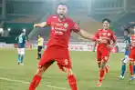 simic-catat-gol-tunggal-vs-persib-bandung.jpg