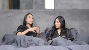 Sahabat-karib-Rachel-Erika-Carlinamengaku-geram-pada-Okin-yang-menjual-a.jpg