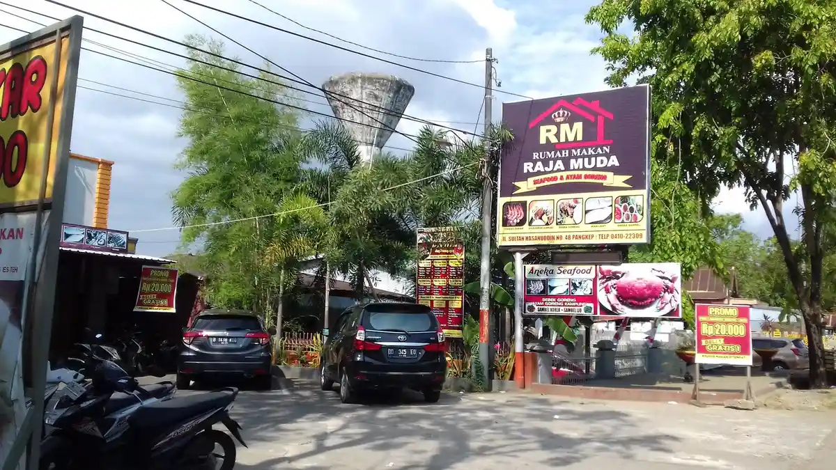 Ini 4 Rumah Makan Paling Laris di Pangkep